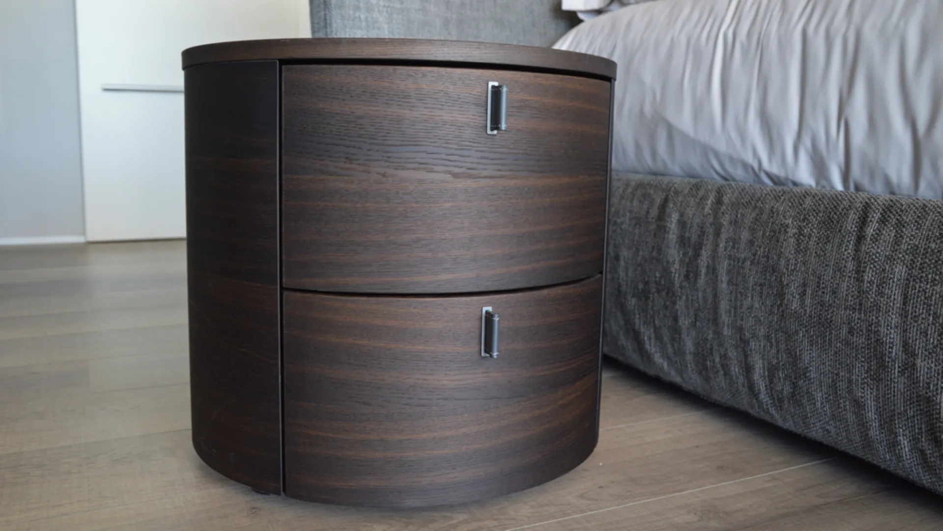 Poliform Onda Bedside Table