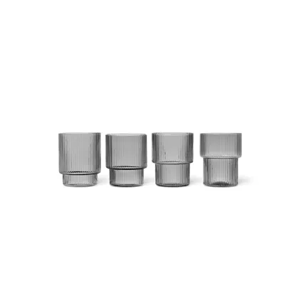 Set of 4 glasses