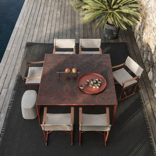 outdoor table